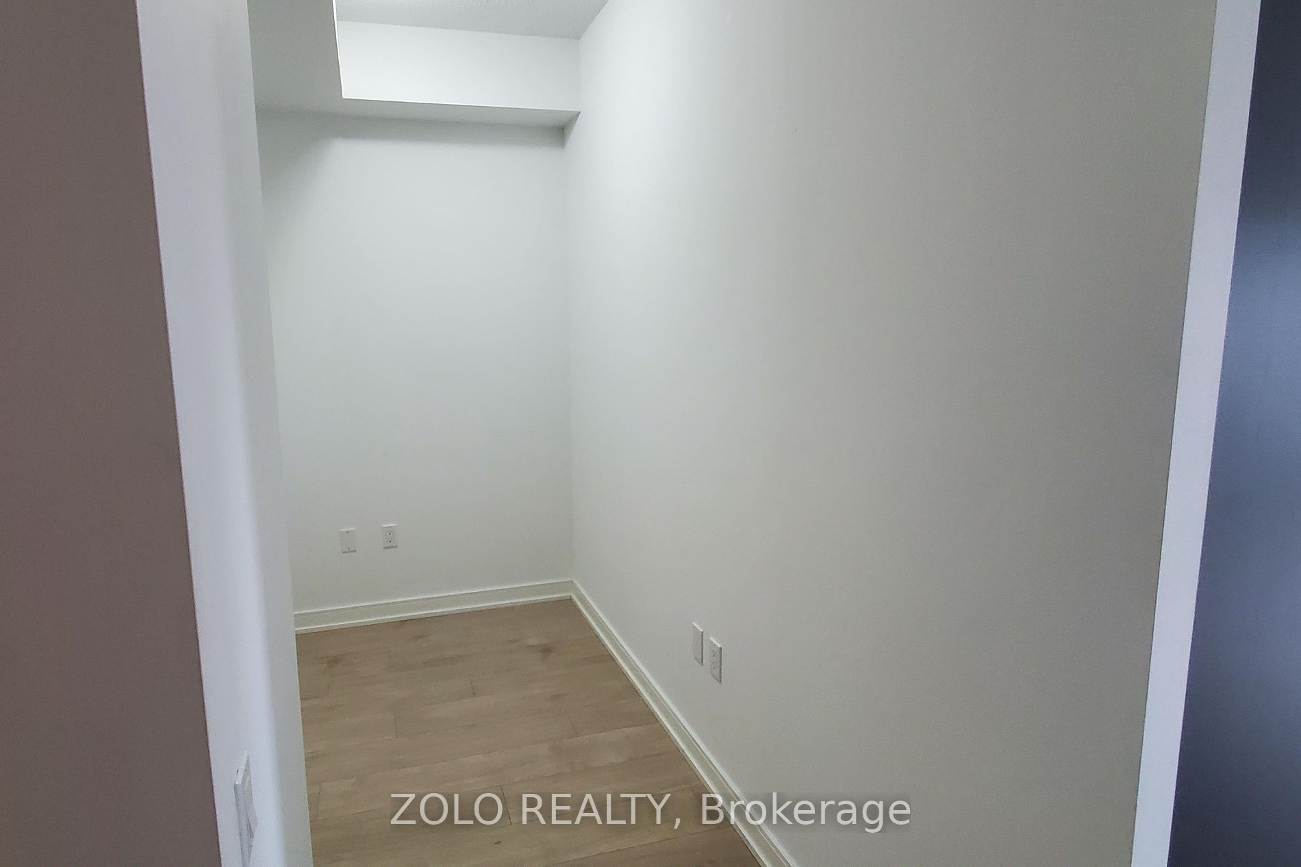 8 Nahani Way #1020