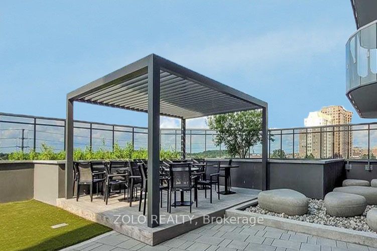 8 Nahani Way #1020