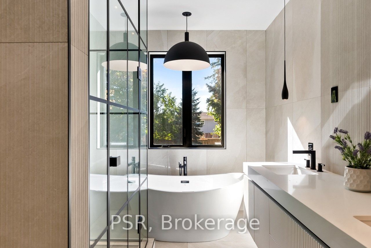 20B Broadview Avenue