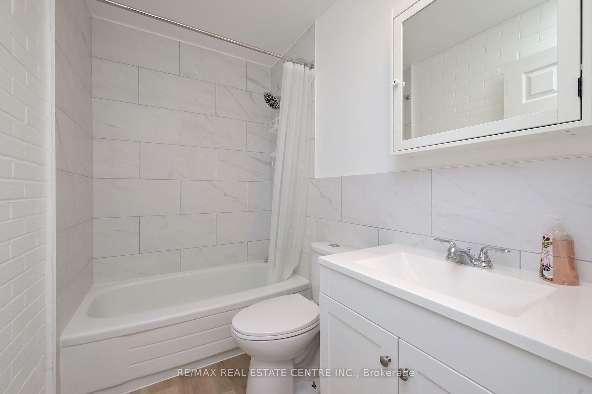 65 First Street, #20