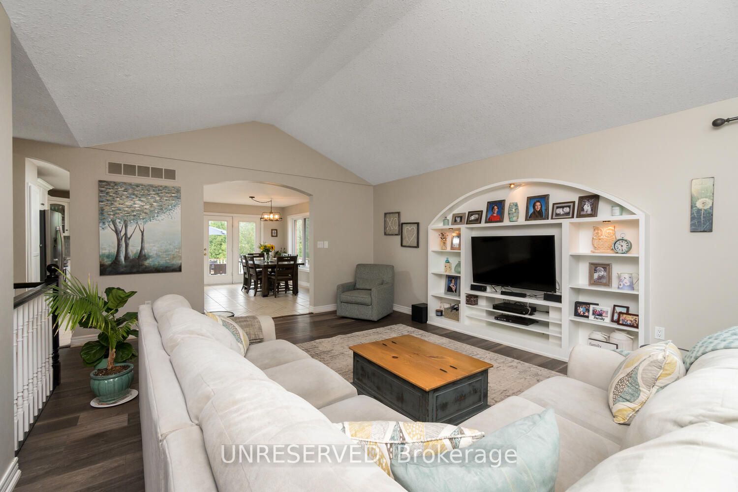 6 Morgan Drive