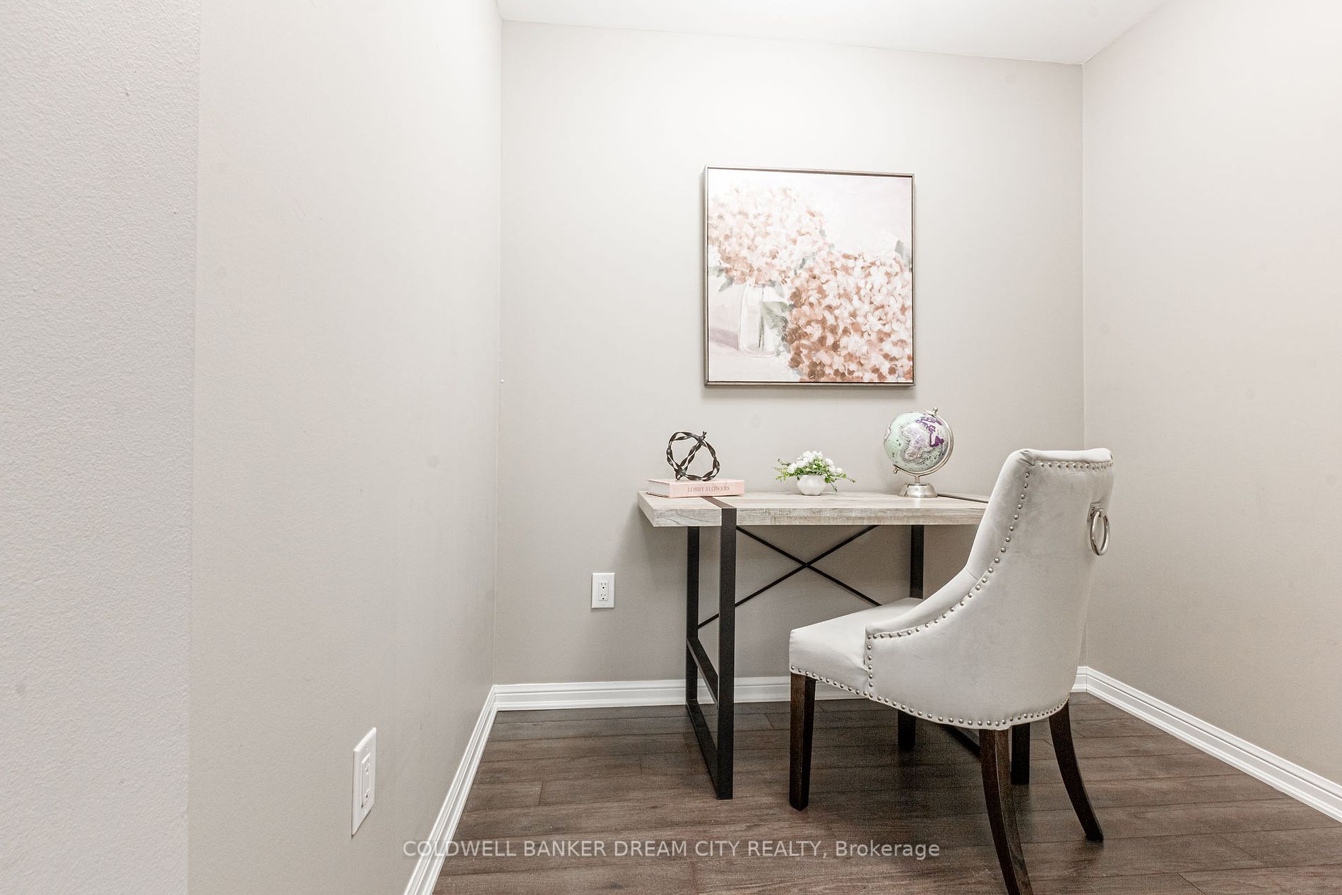 1045 Nadalin Heights, #211