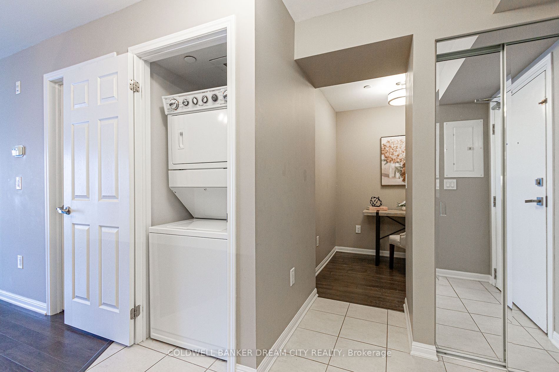 1045 Nadalin Heights, #211