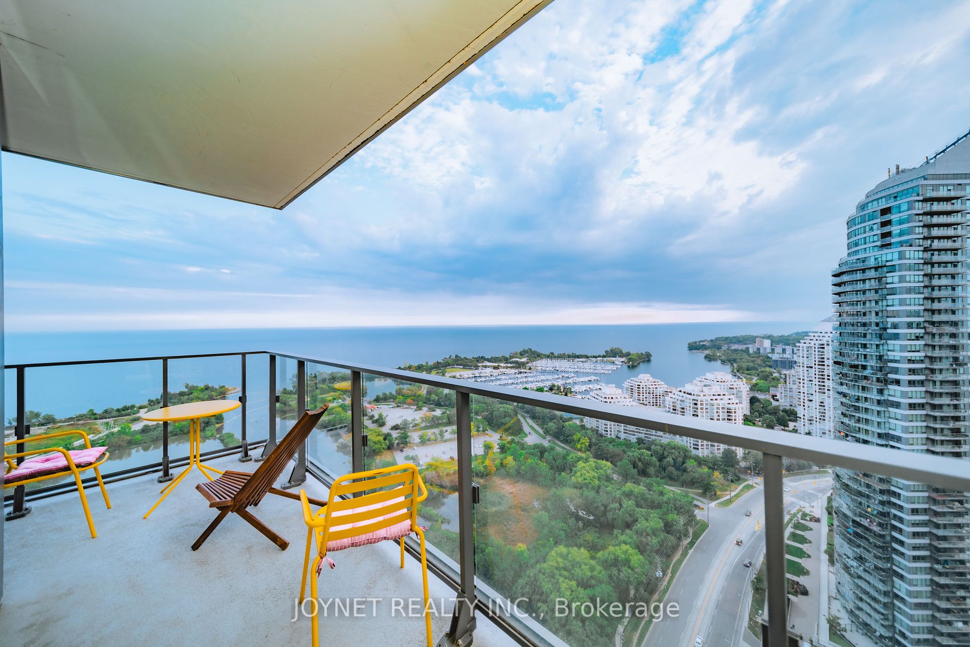 2200 Lake Shore Boulevard W #3801