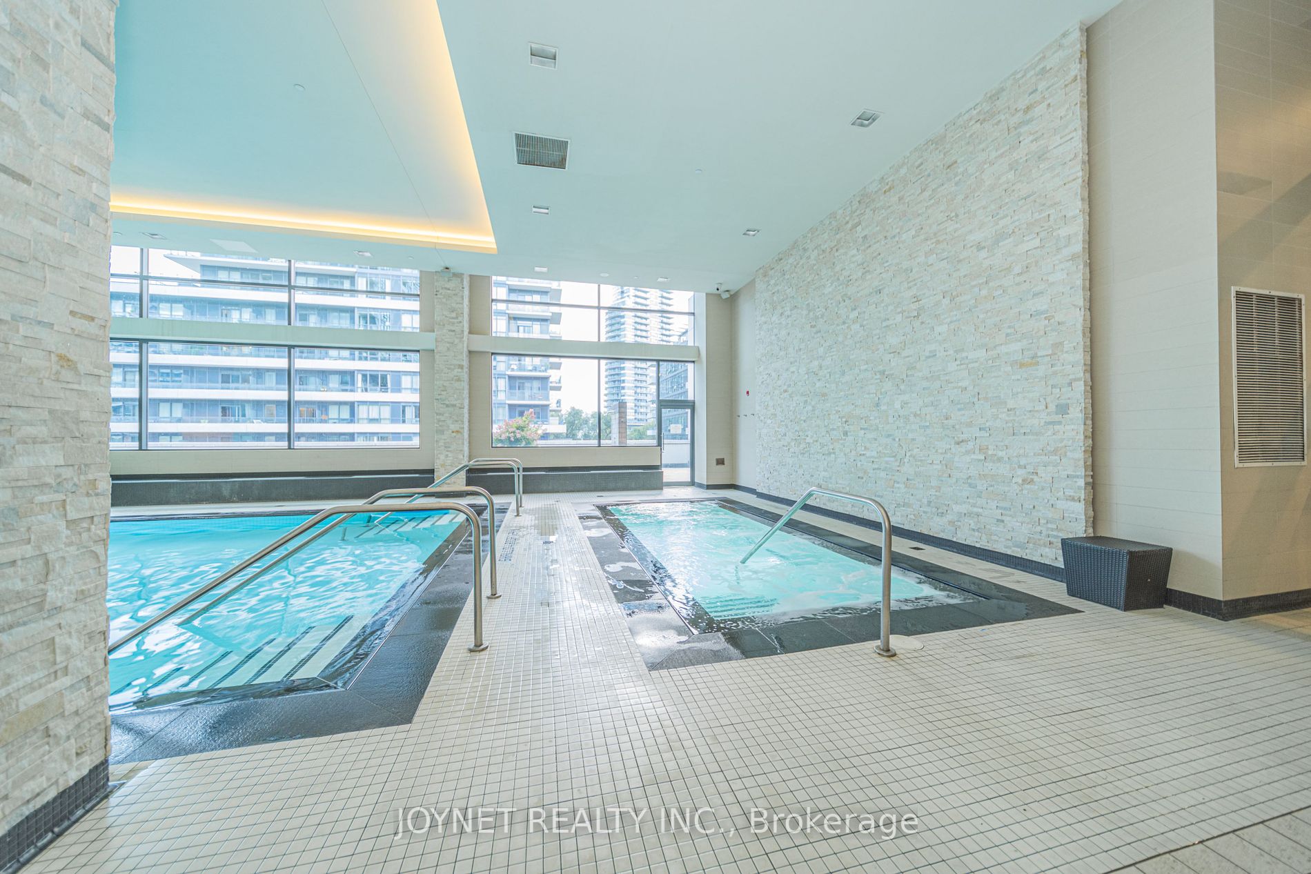 2200 Lake Shore Boulevard W #3801
