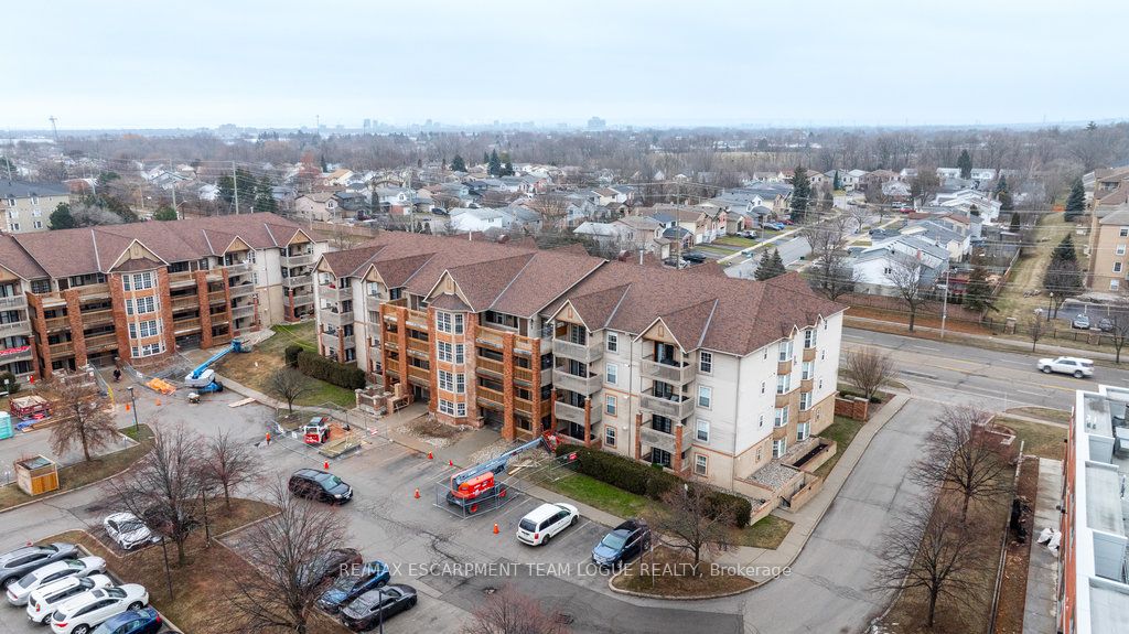 4003 Kilmer Dr, #210