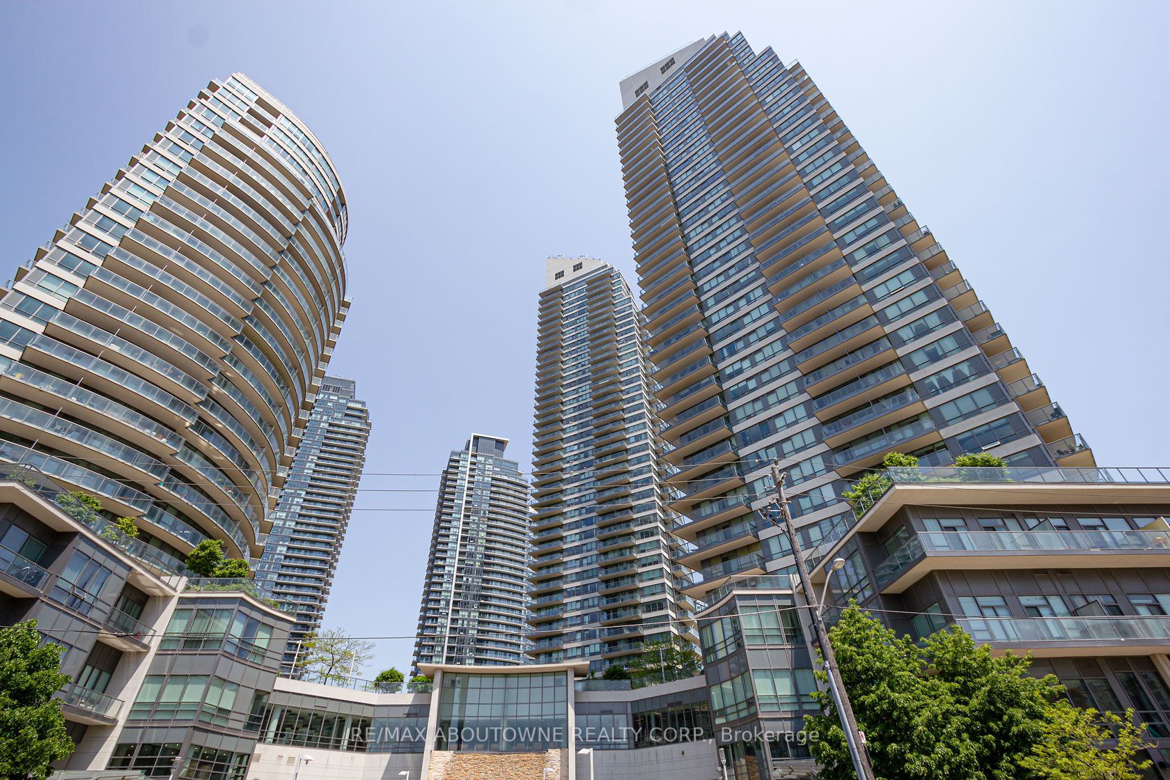 15 Legion Rd, #601