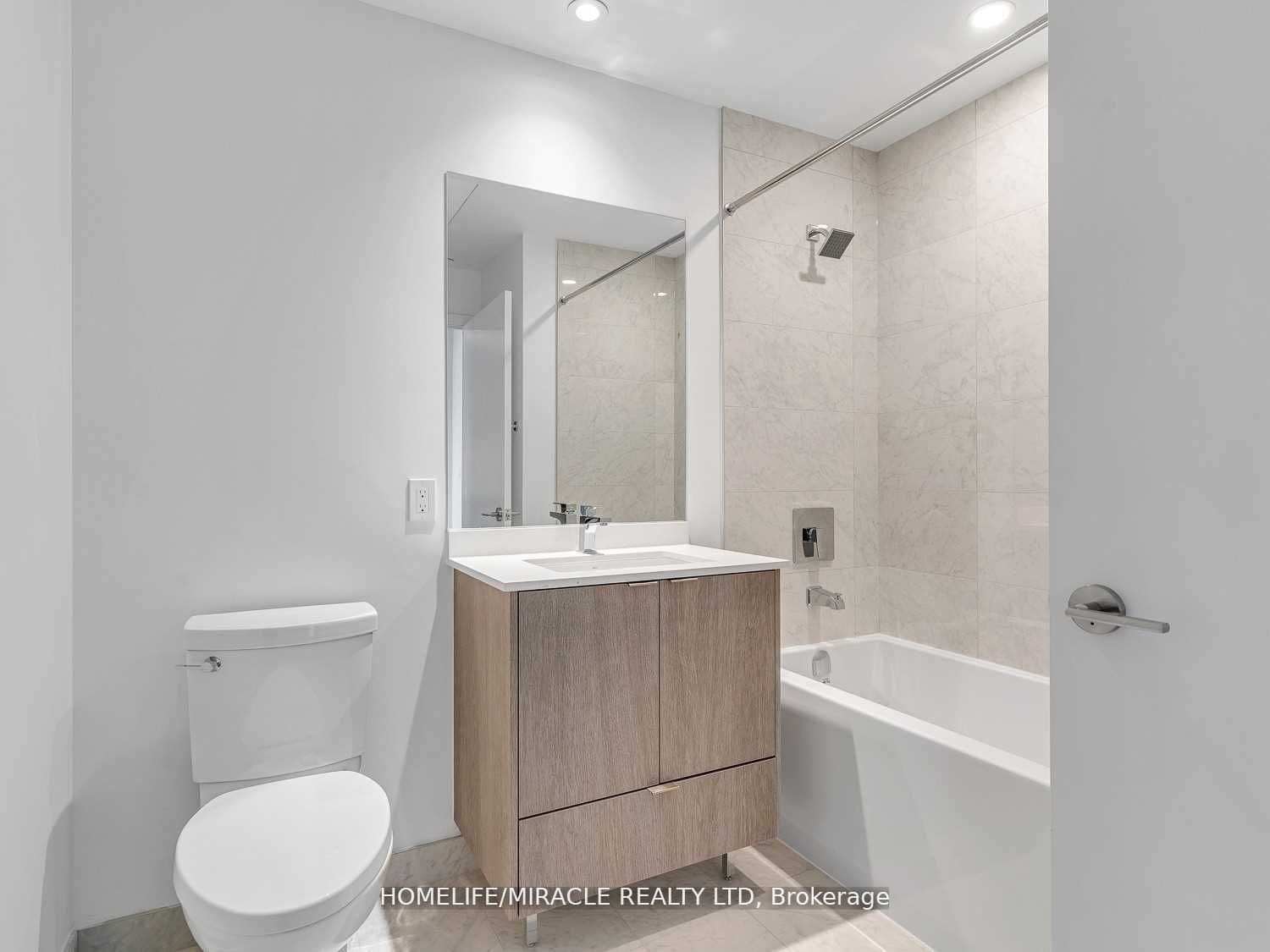 1926 Lakeshore Blvd, #1701