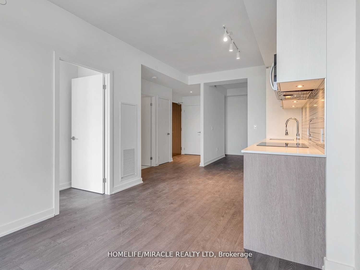 1926 Lakeshore Blvd, #1701