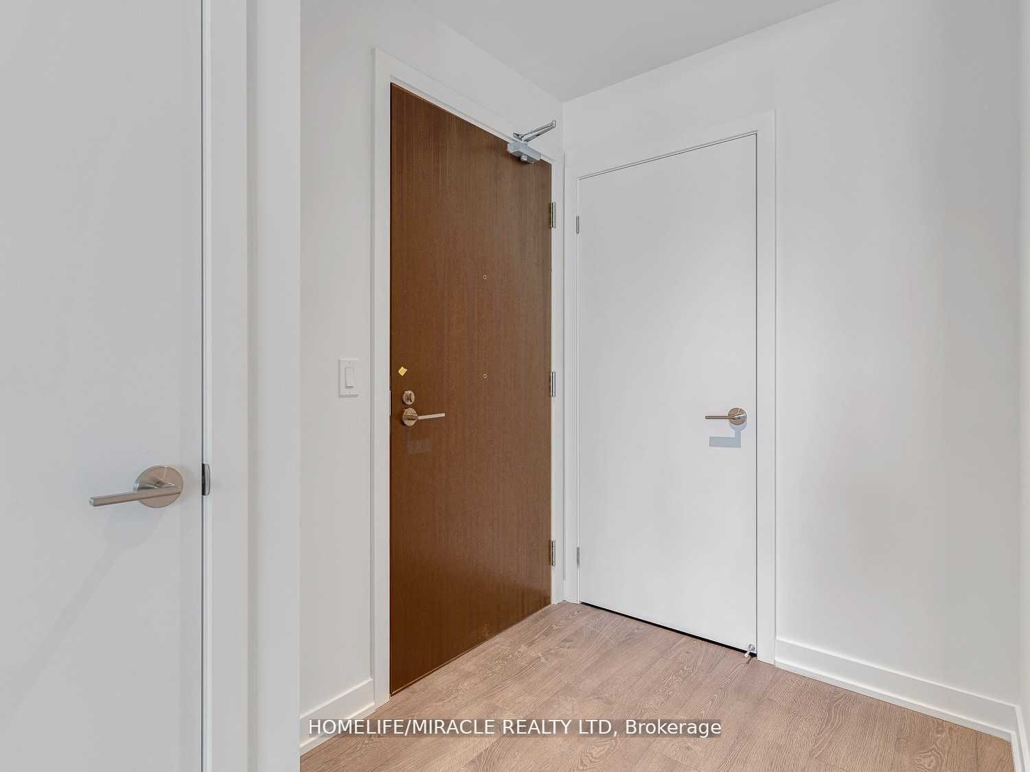 1926 Lakeshore Blvd, #1701