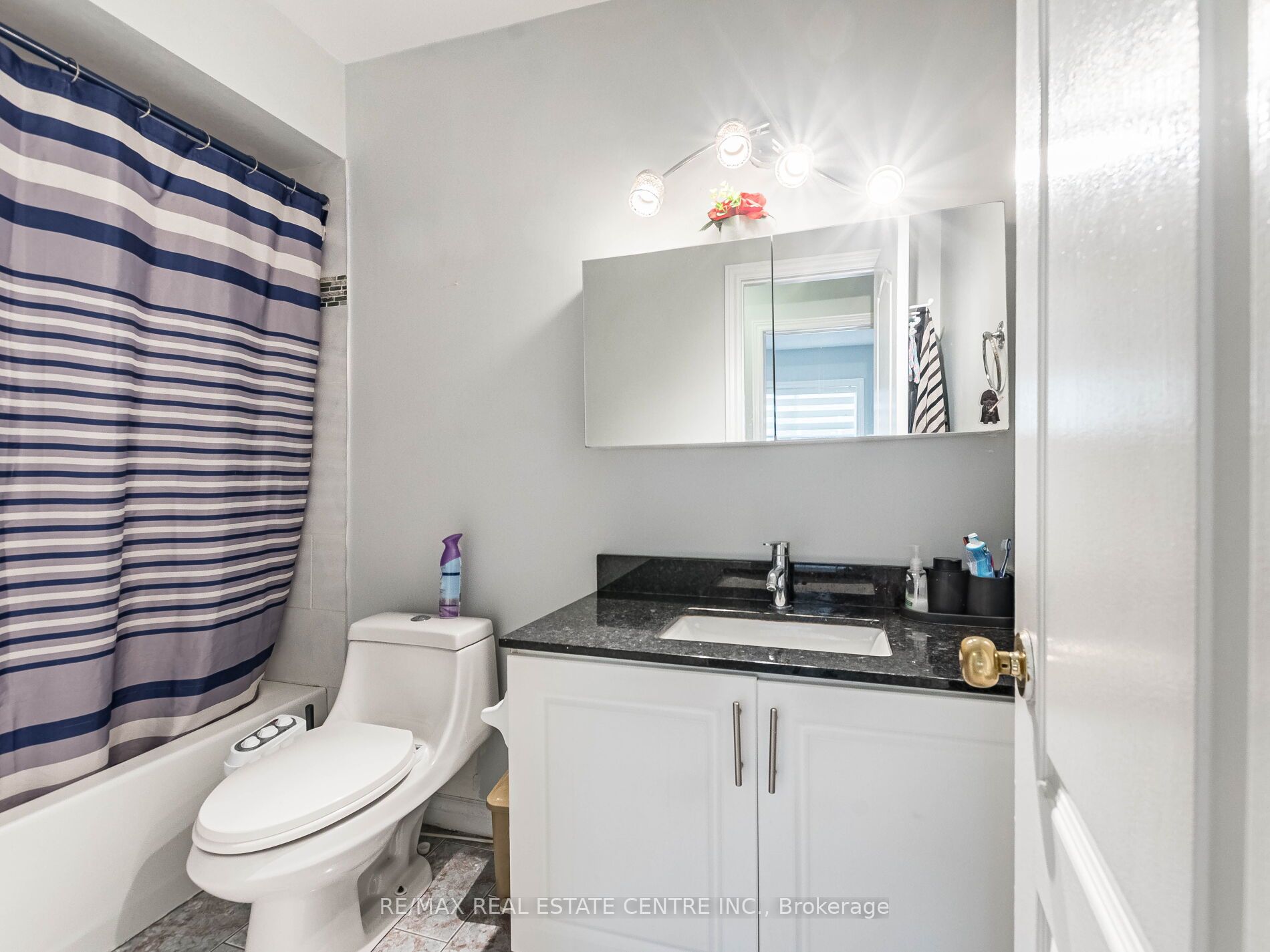53 Pressed Brick Dr