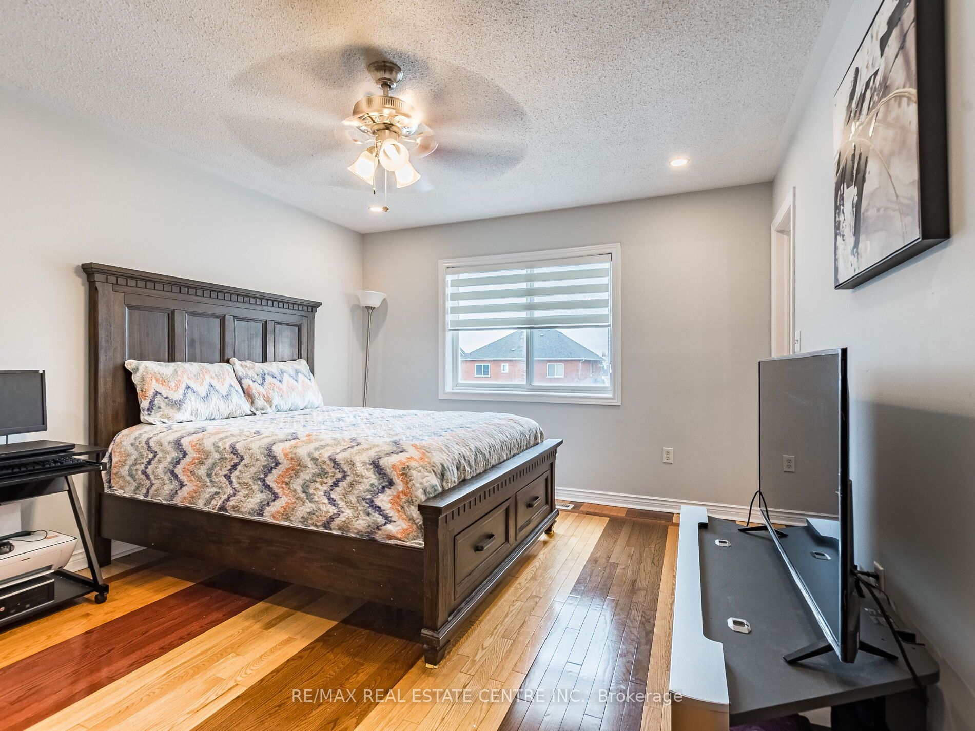 53 Pressed Brick Dr