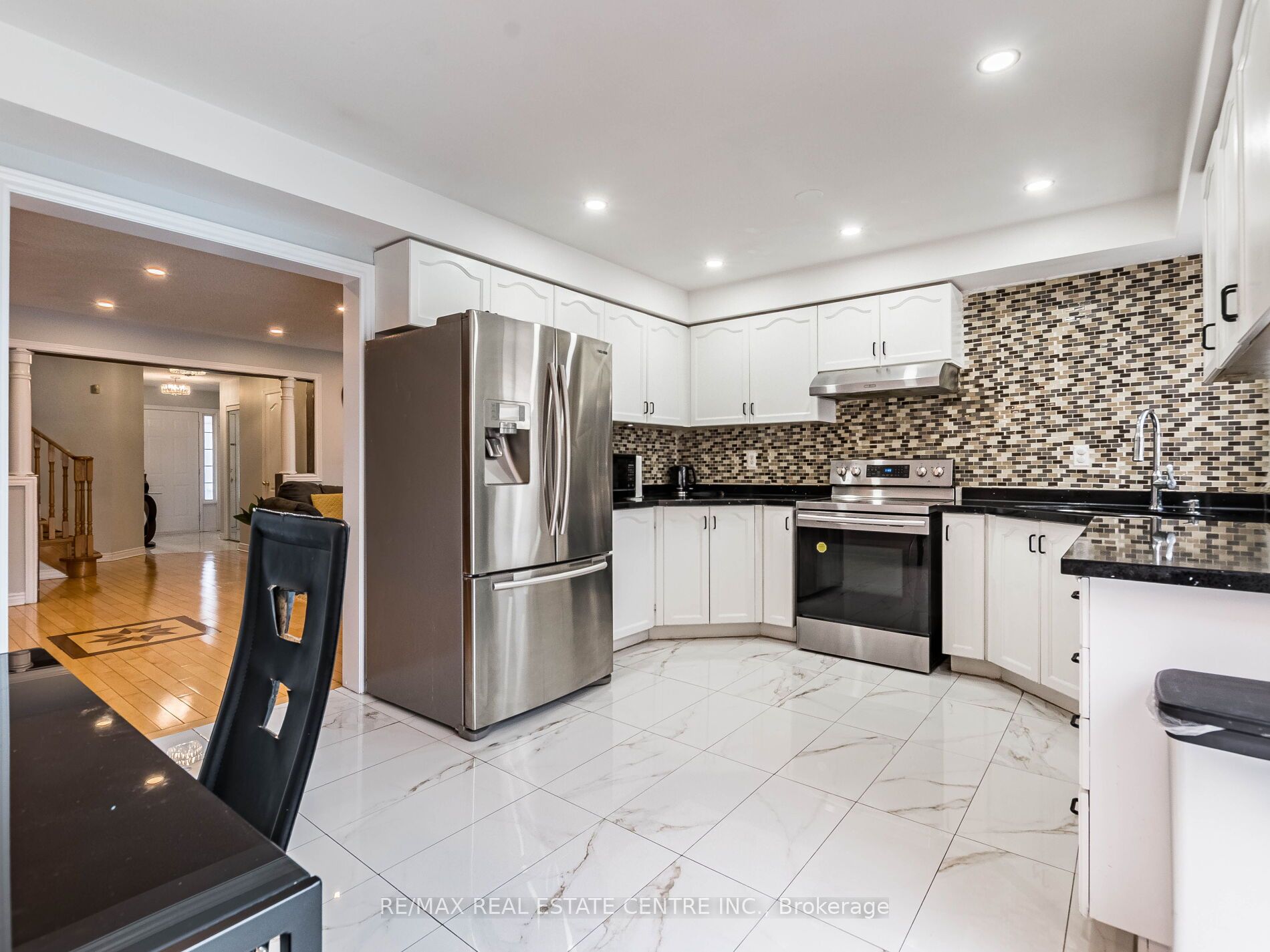 53 Pressed Brick Dr