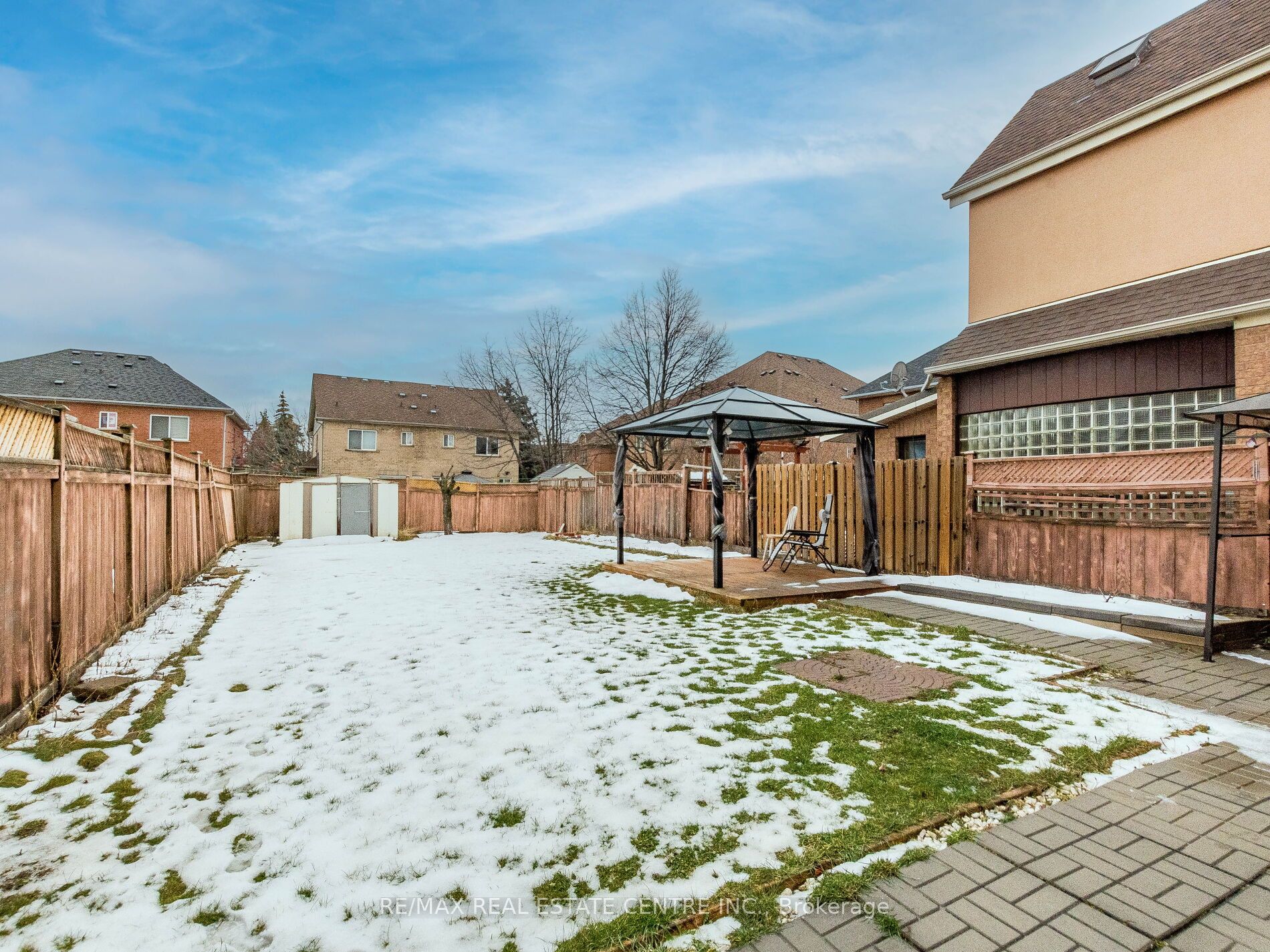 53 Pressed Brick Dr