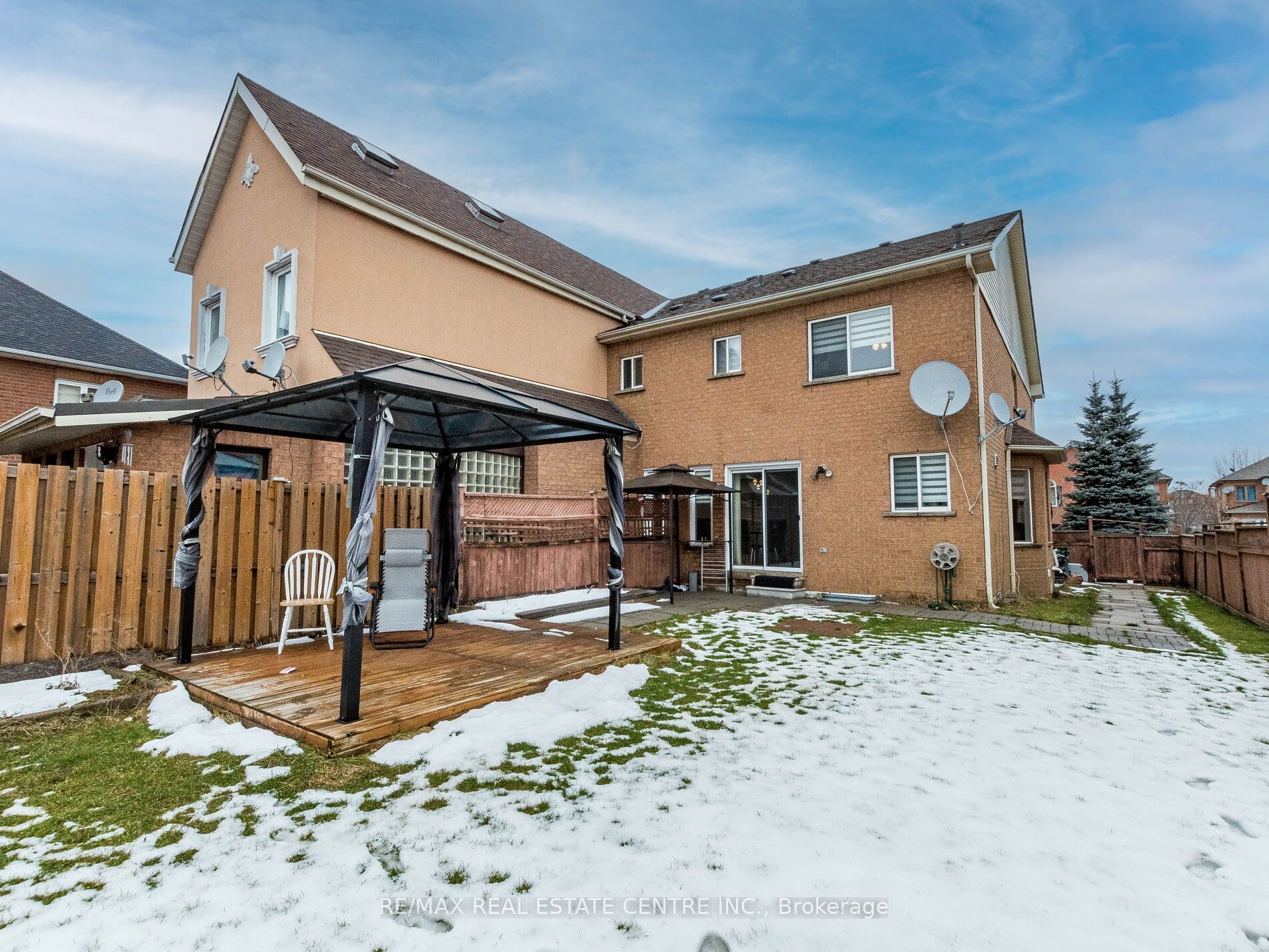 53 Pressed Brick Dr