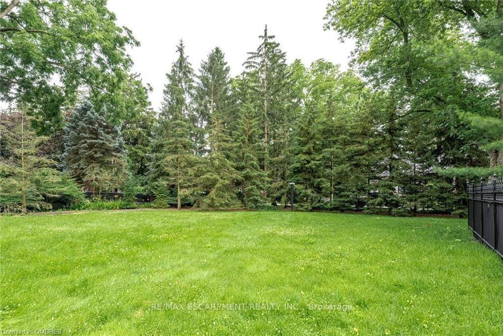 283 Balsam Dr