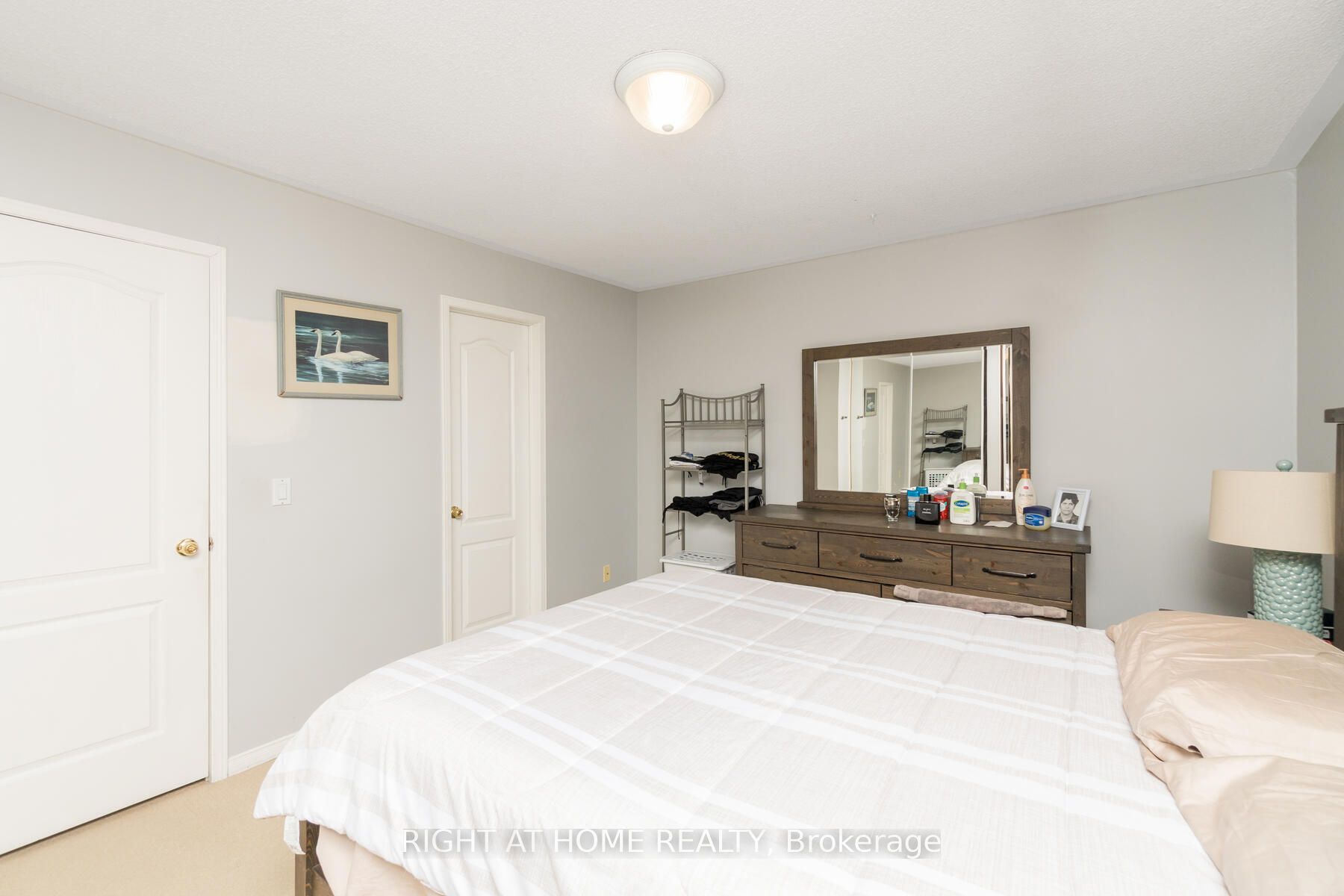 5055 Heatherleigh Ave, #146
