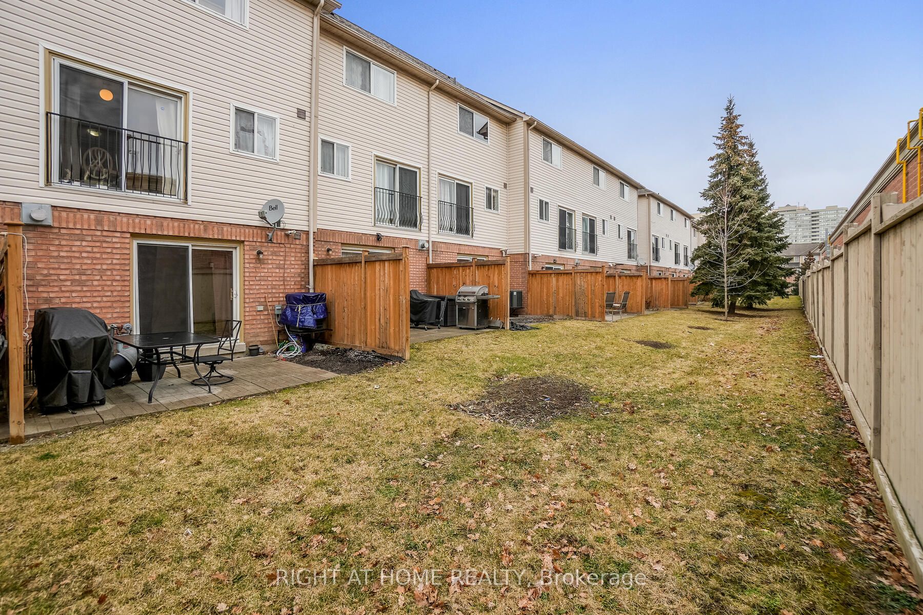 5055 Heatherleigh Ave, #146