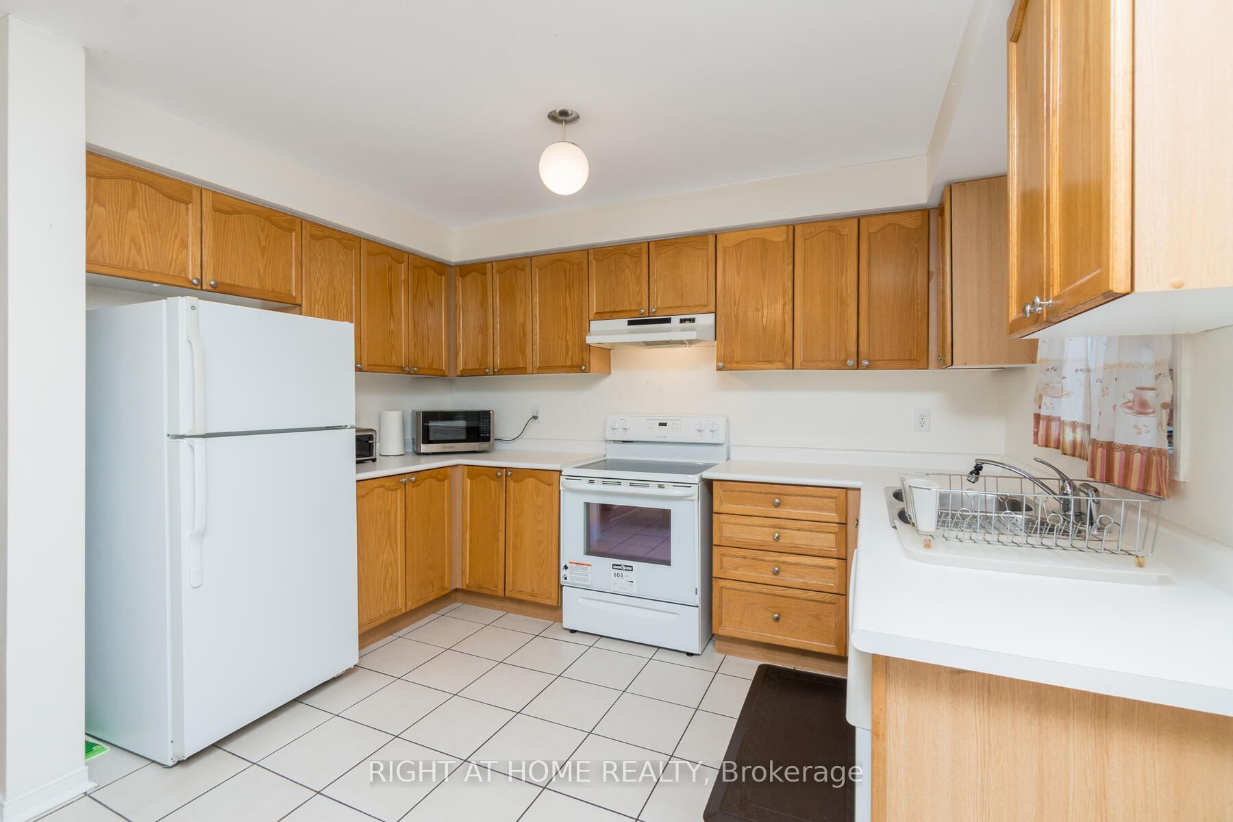 5055 Heatherleigh Ave, #146