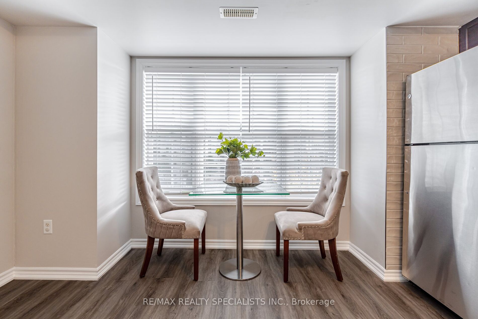 1487 Maple Avenue, #311