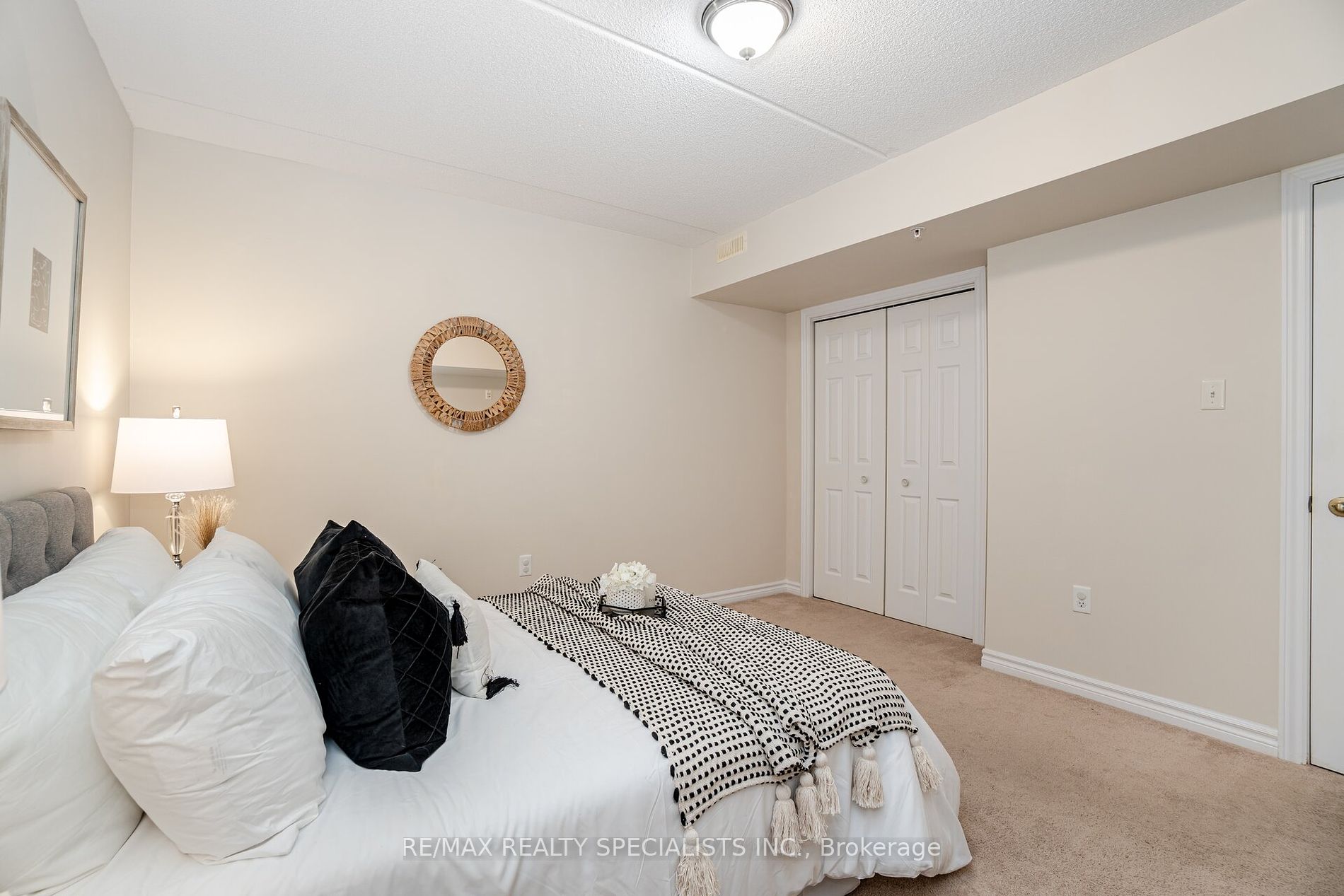 1487 Maple Avenue, #311