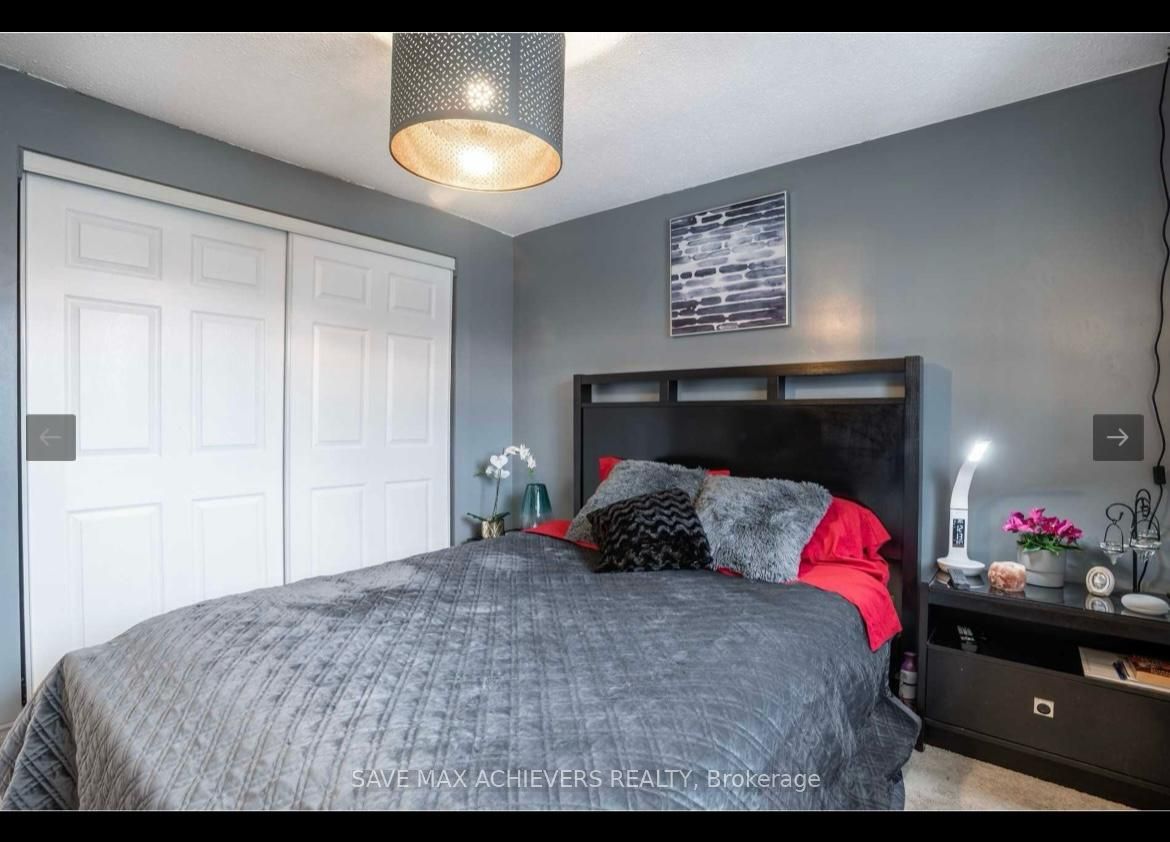 45 Hansen Road N #17