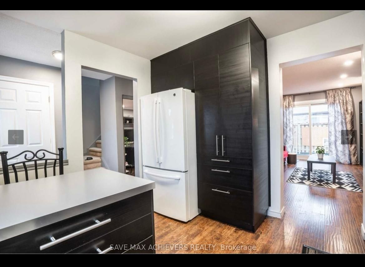 45 Hansen Road N #17