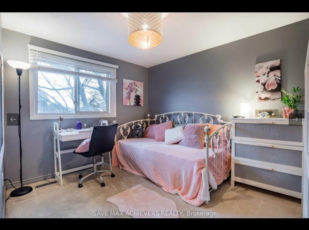 45 Hansen Road N #17