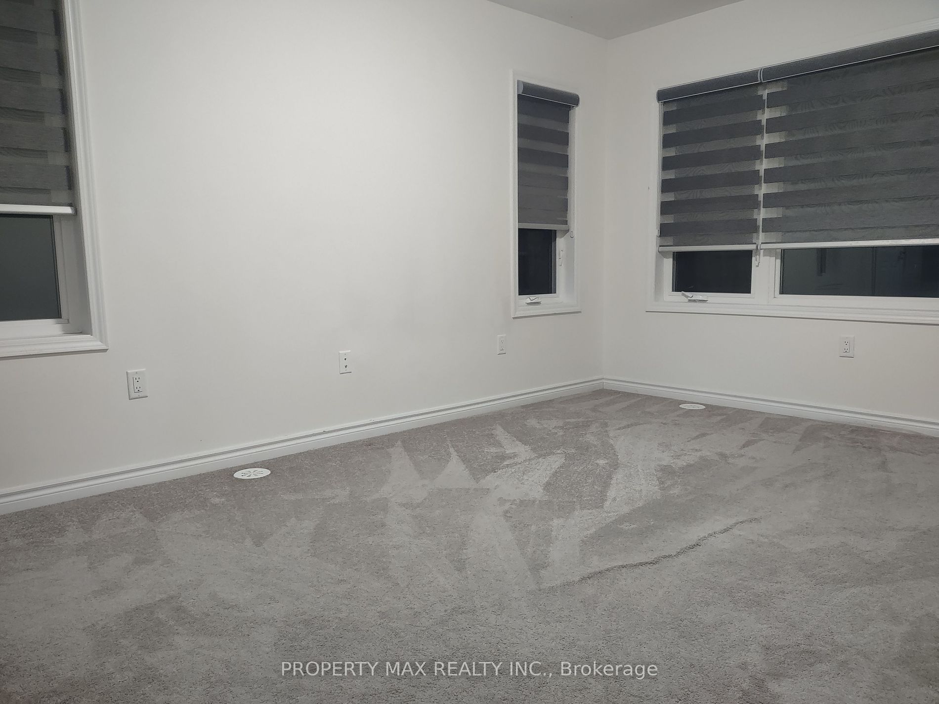 240 Lagerfeld Drive #12