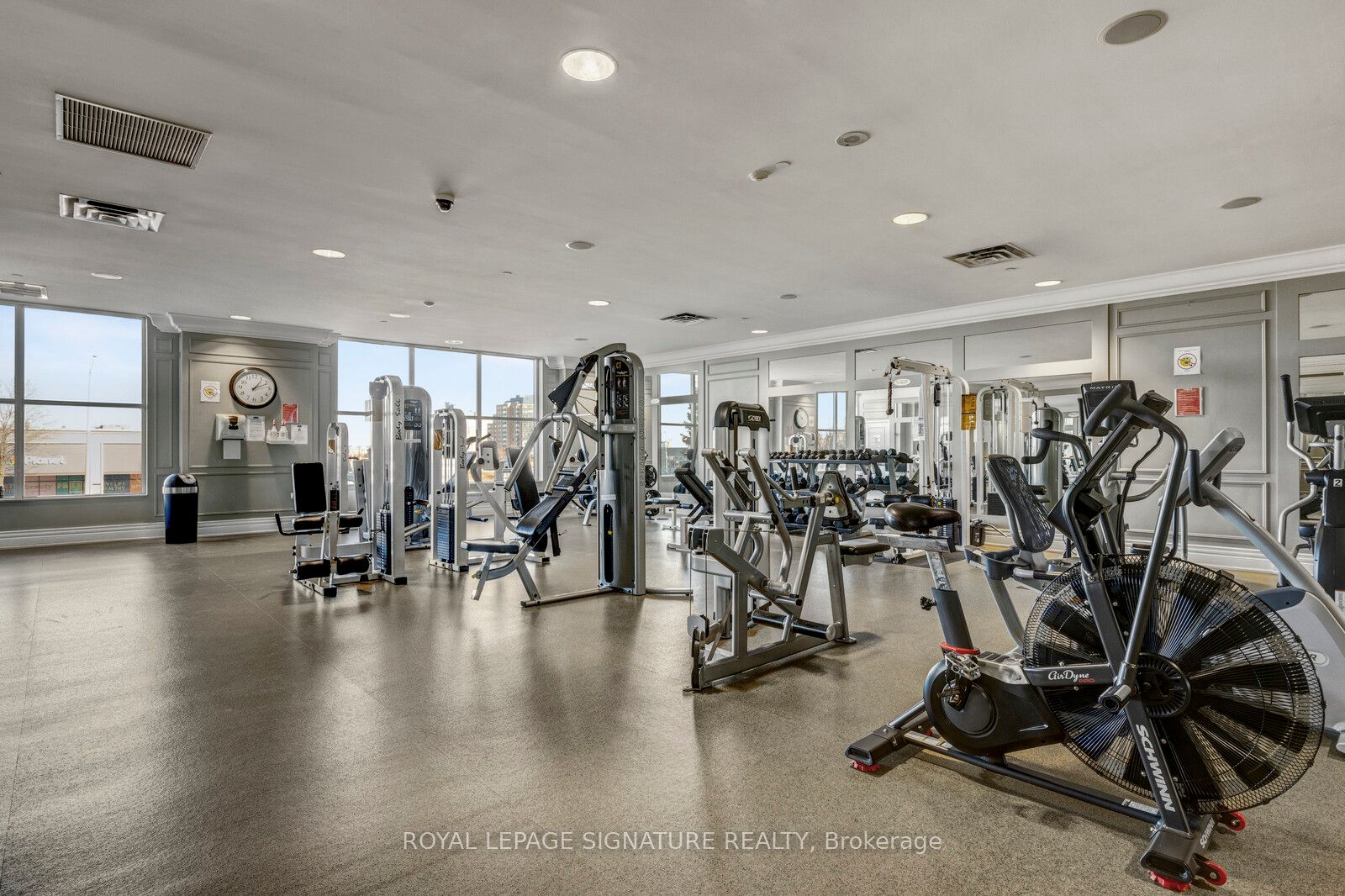 35 Kingsbridge Garden Circle, #413