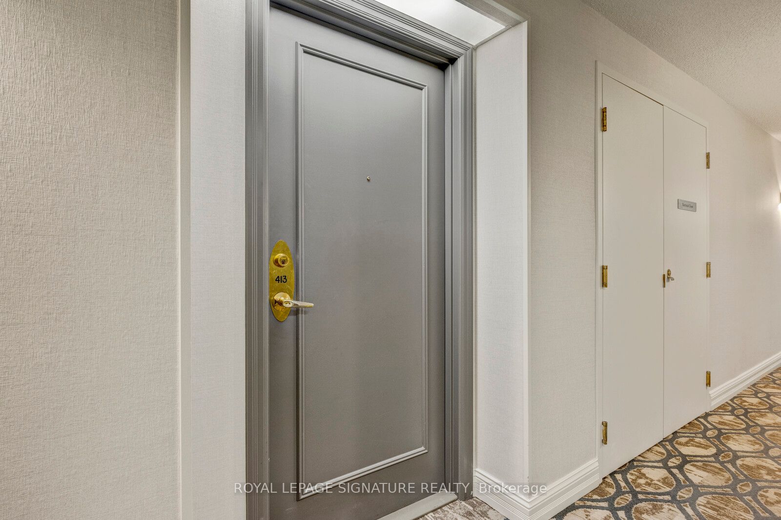 35 Kingsbridge Garden Circle, #413
