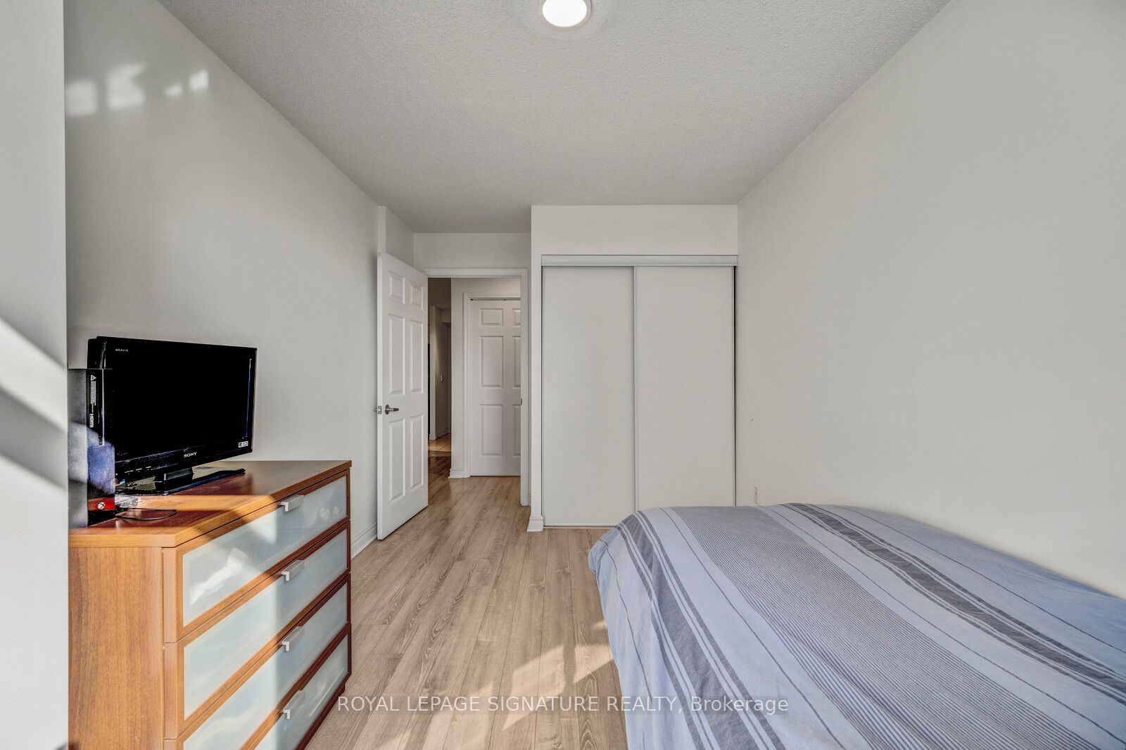 35 Kingsbridge Garden Circle, #413