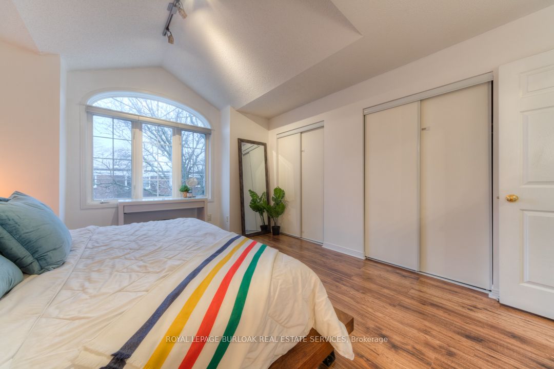 1335 Guelph Line #6