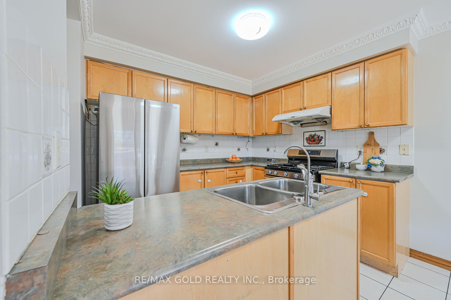 51 Blue Whale Blvd