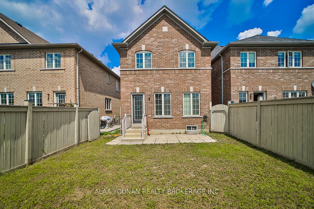 100 Delport Close