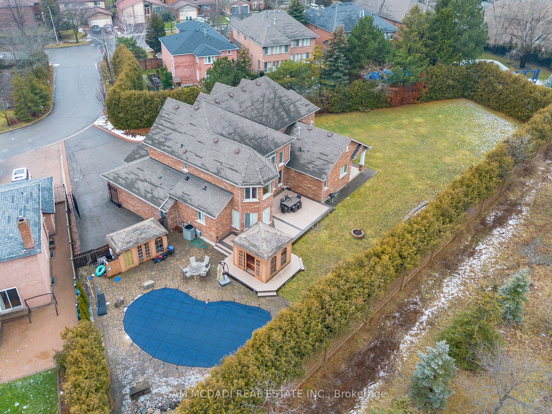 2489 Olinda Court