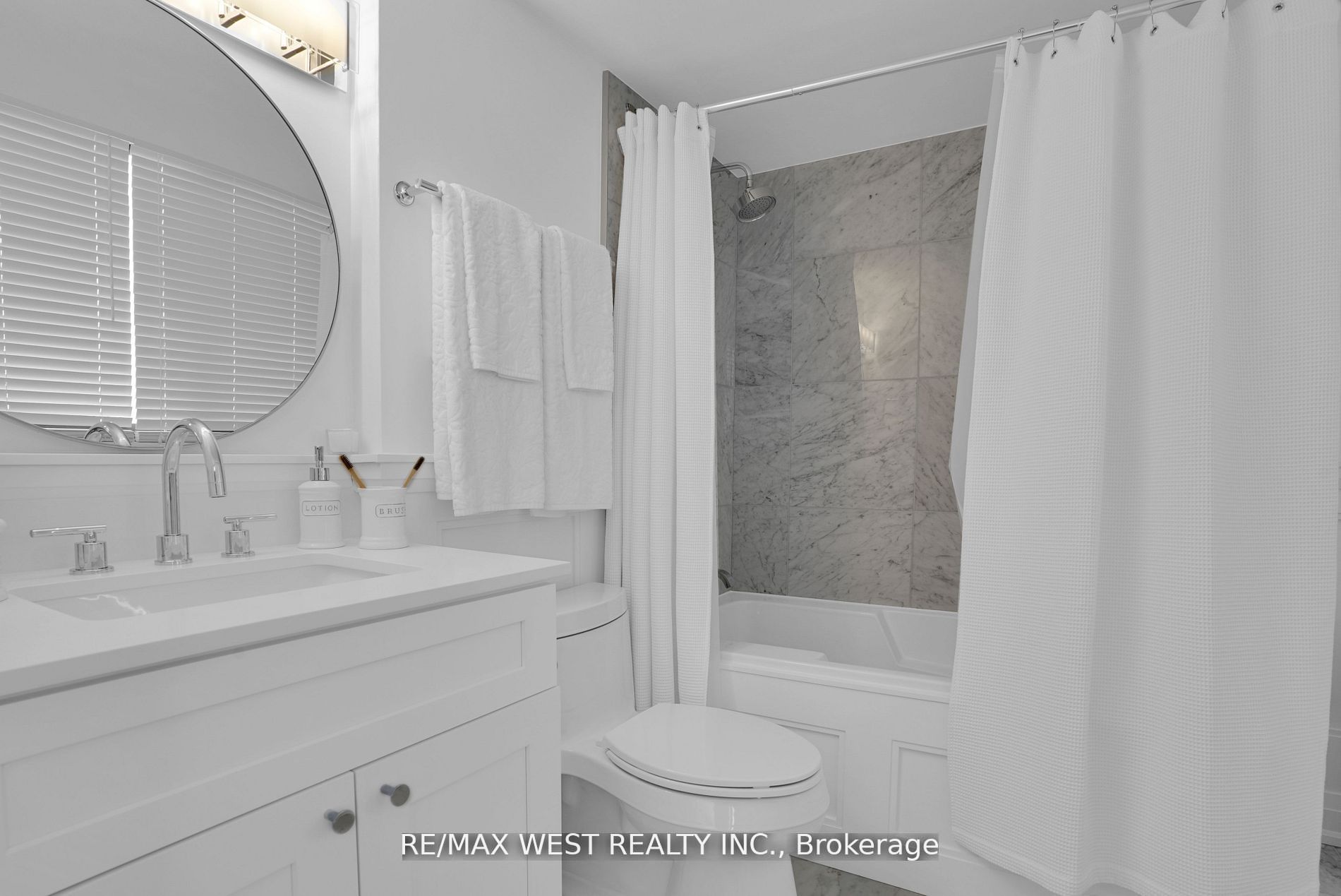 1333 Bloor St, #1217