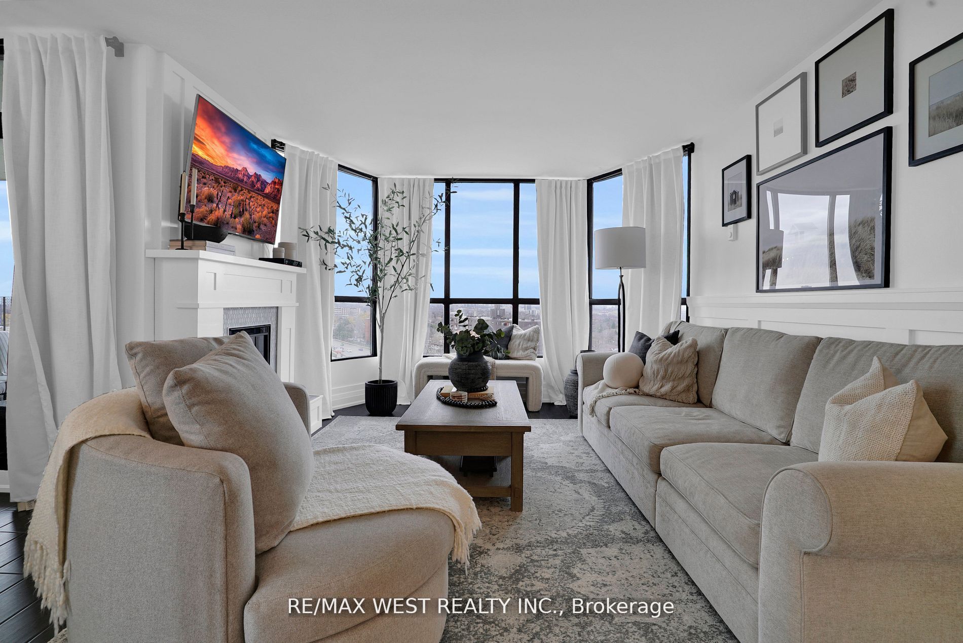 1333 Bloor St, #1217