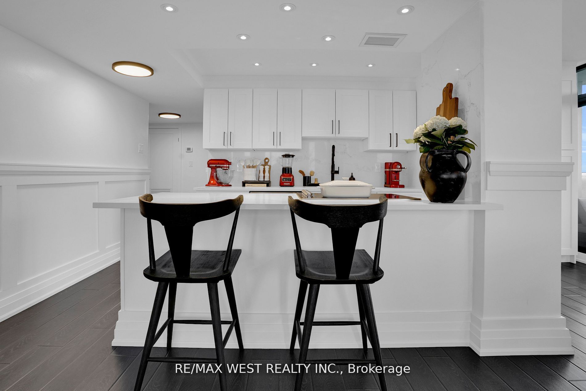 1333 Bloor St, #1217