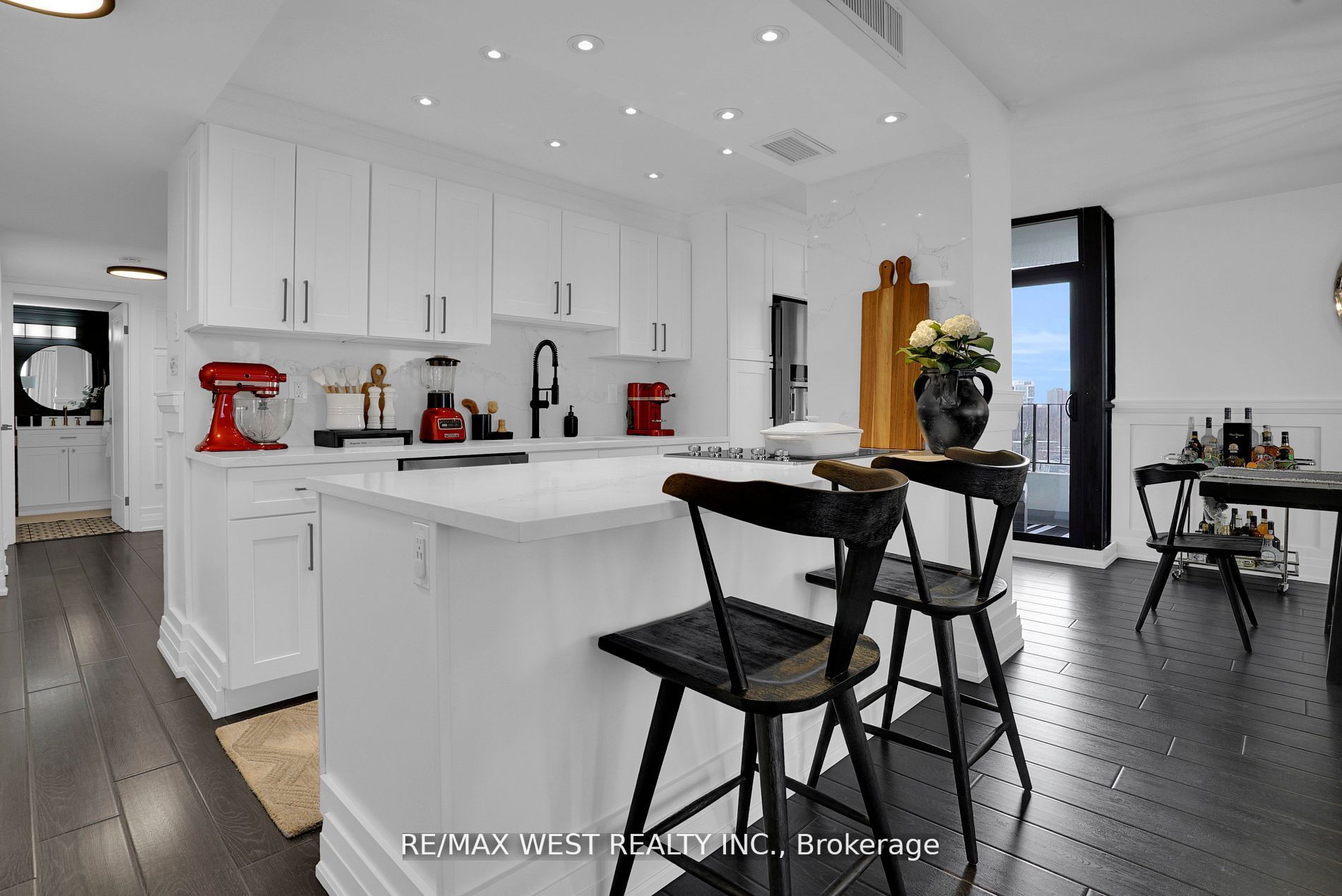 1333 Bloor St, #1217