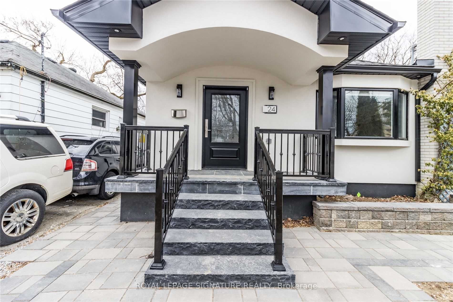 24 Acorn Avenue