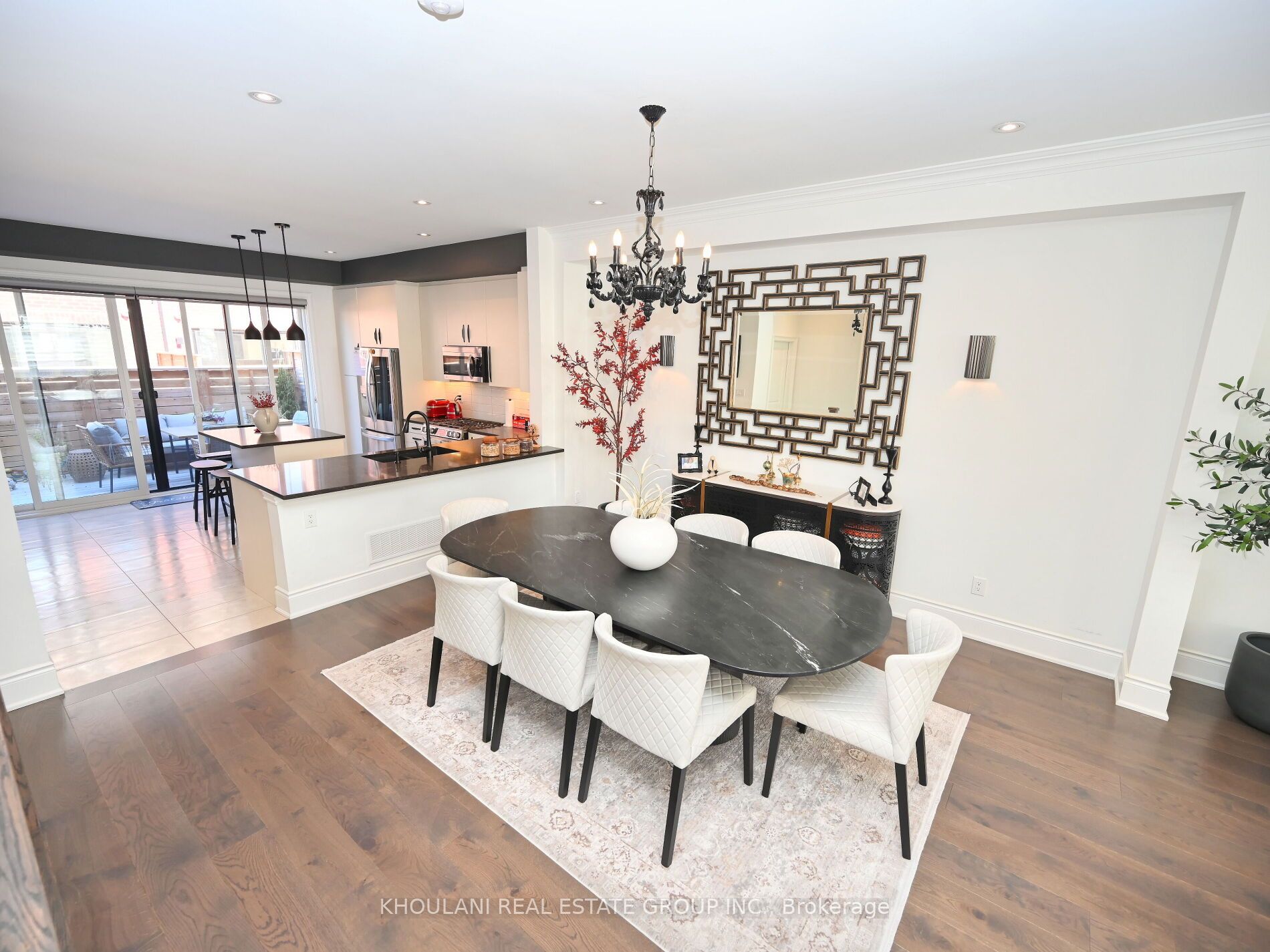 80 A Thomas Street