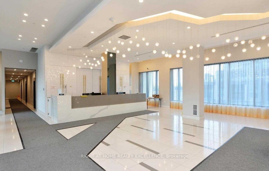 65 Watergarden Drive #201