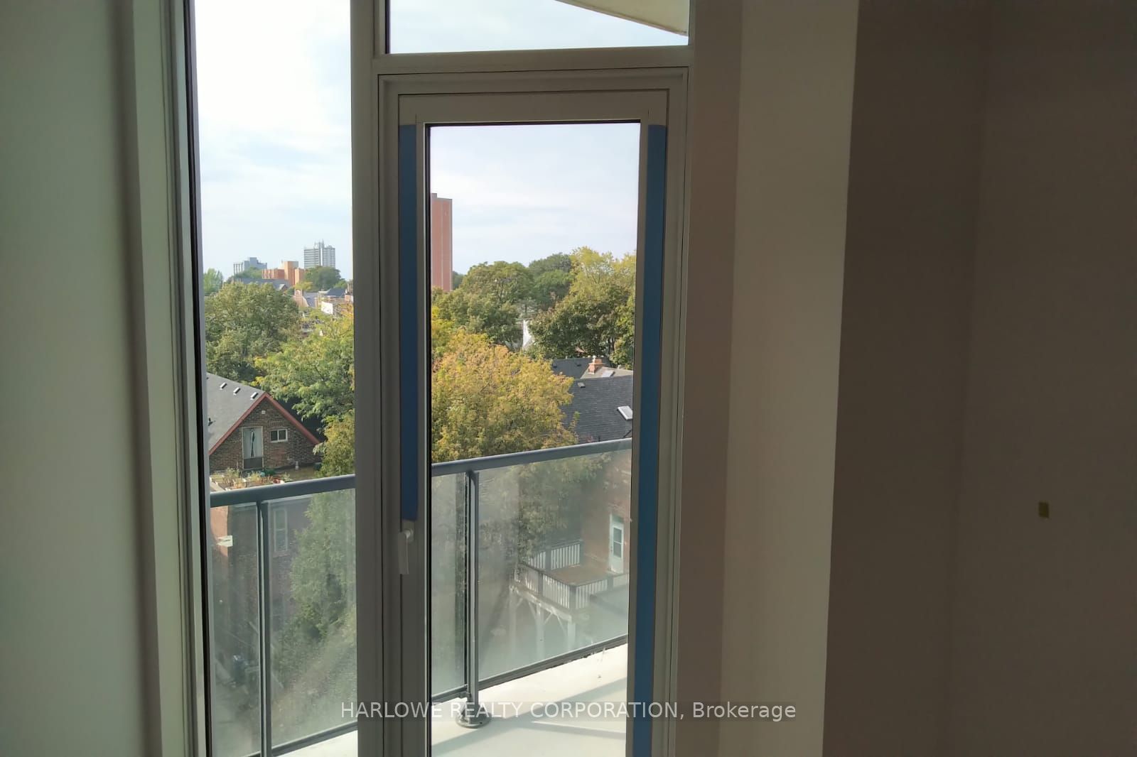57 Brock Avenue #514