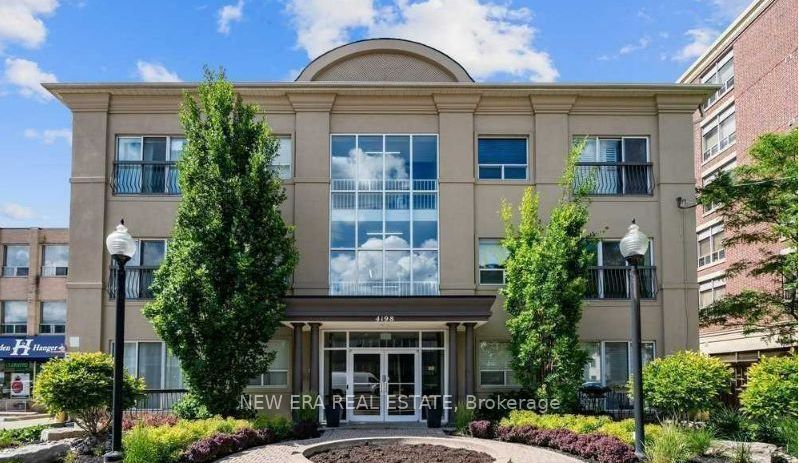 4198 Dundas St W, #210
