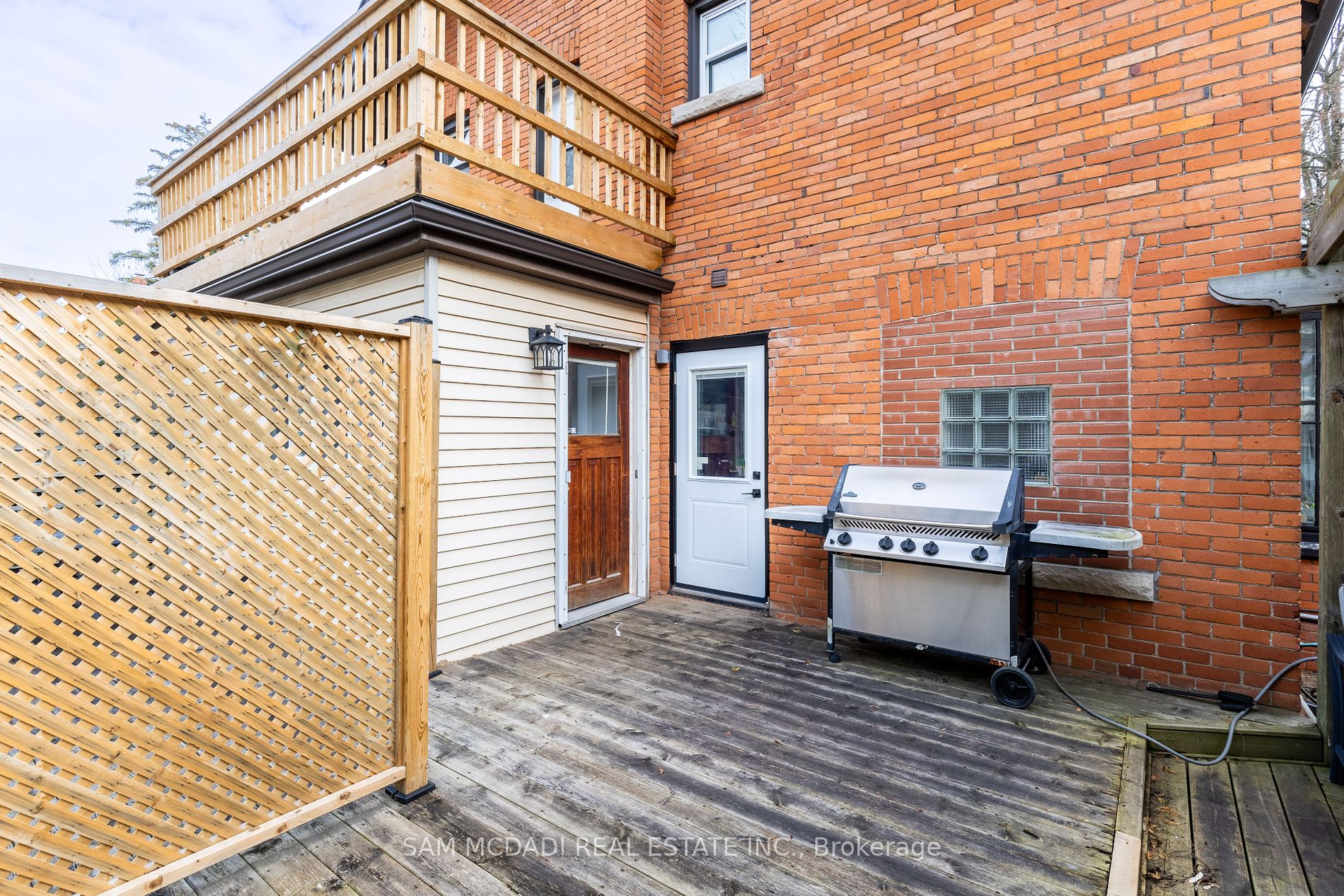 2177 Lakeshore Road