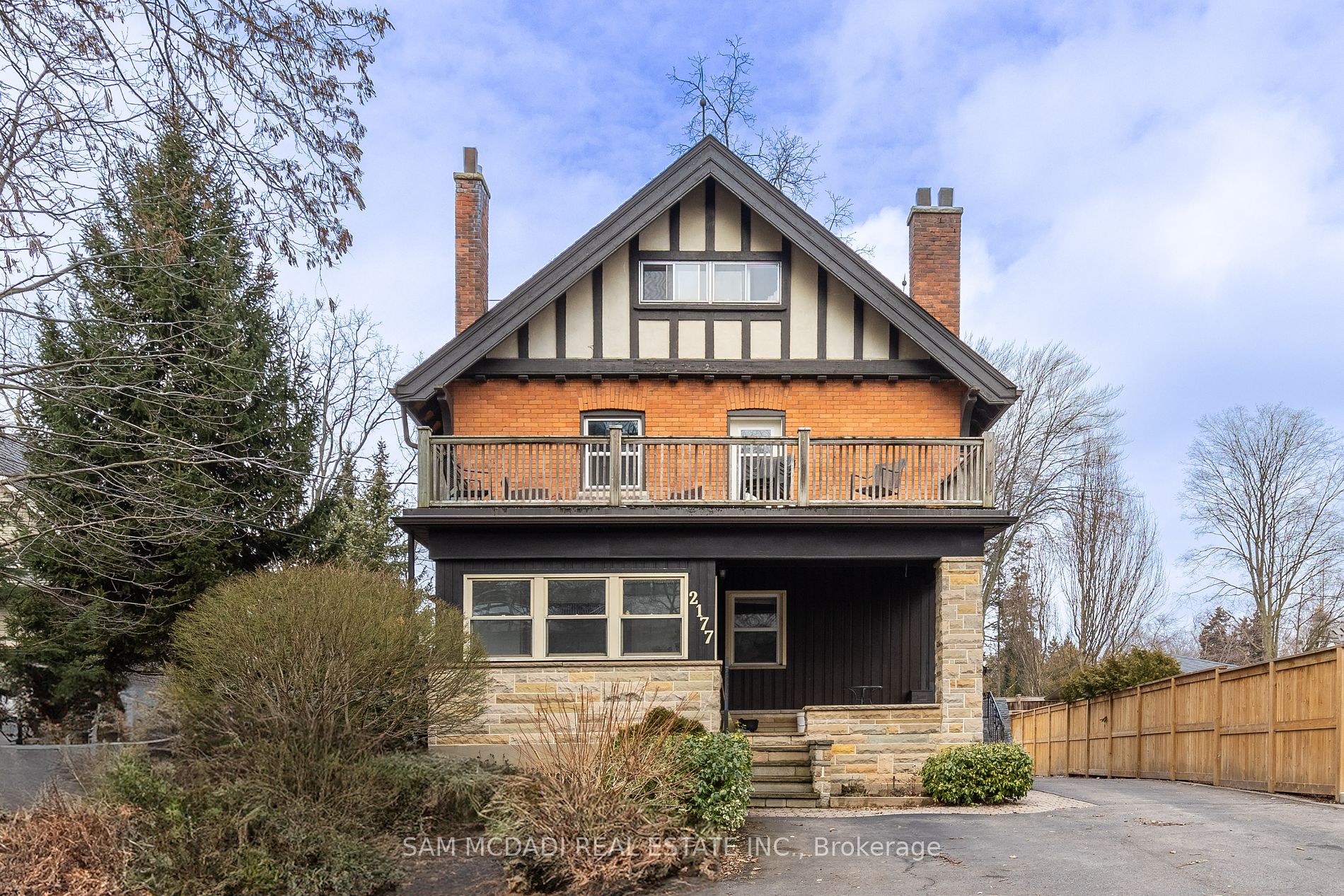 2177 Lakeshore Road
