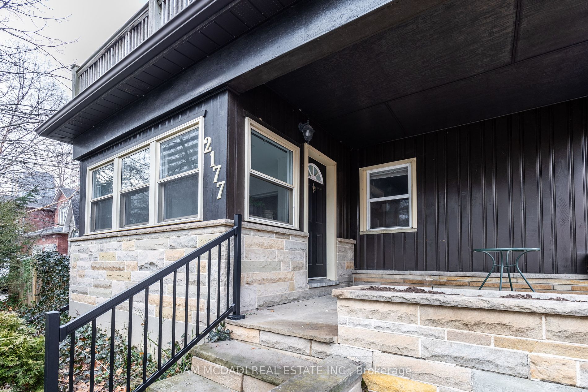 2177 Lakeshore Road