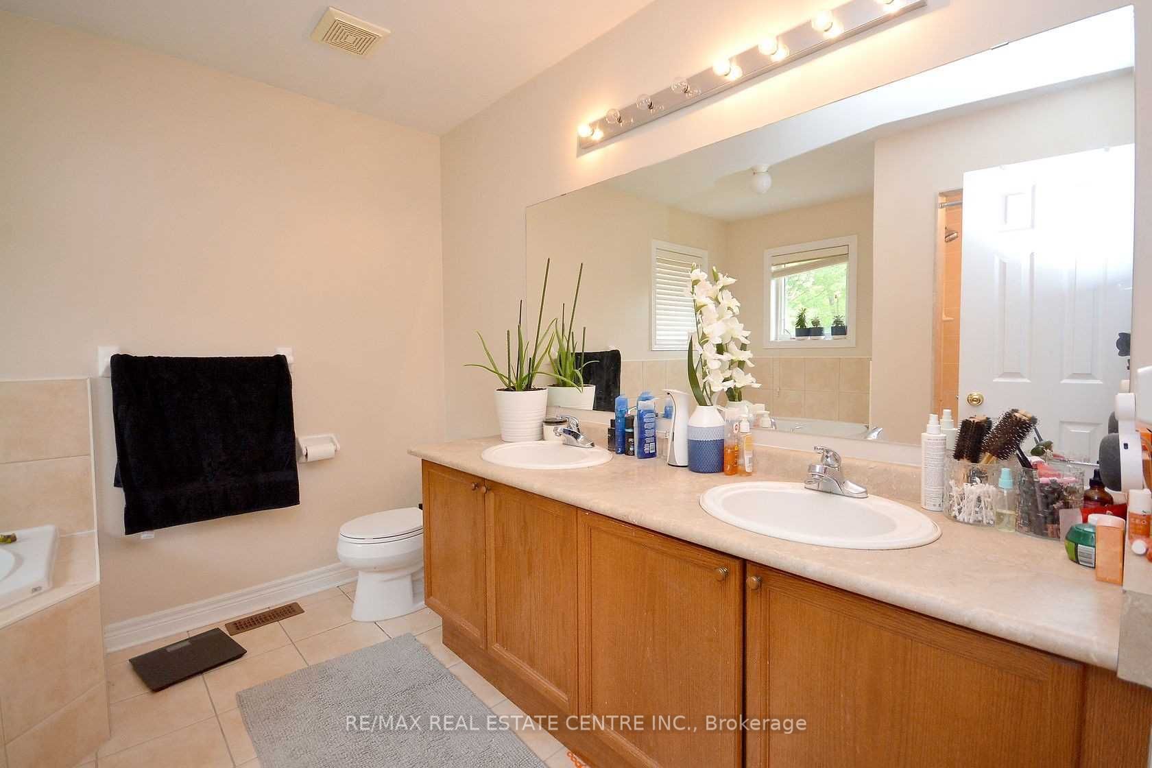 1581 Portsmouth Place