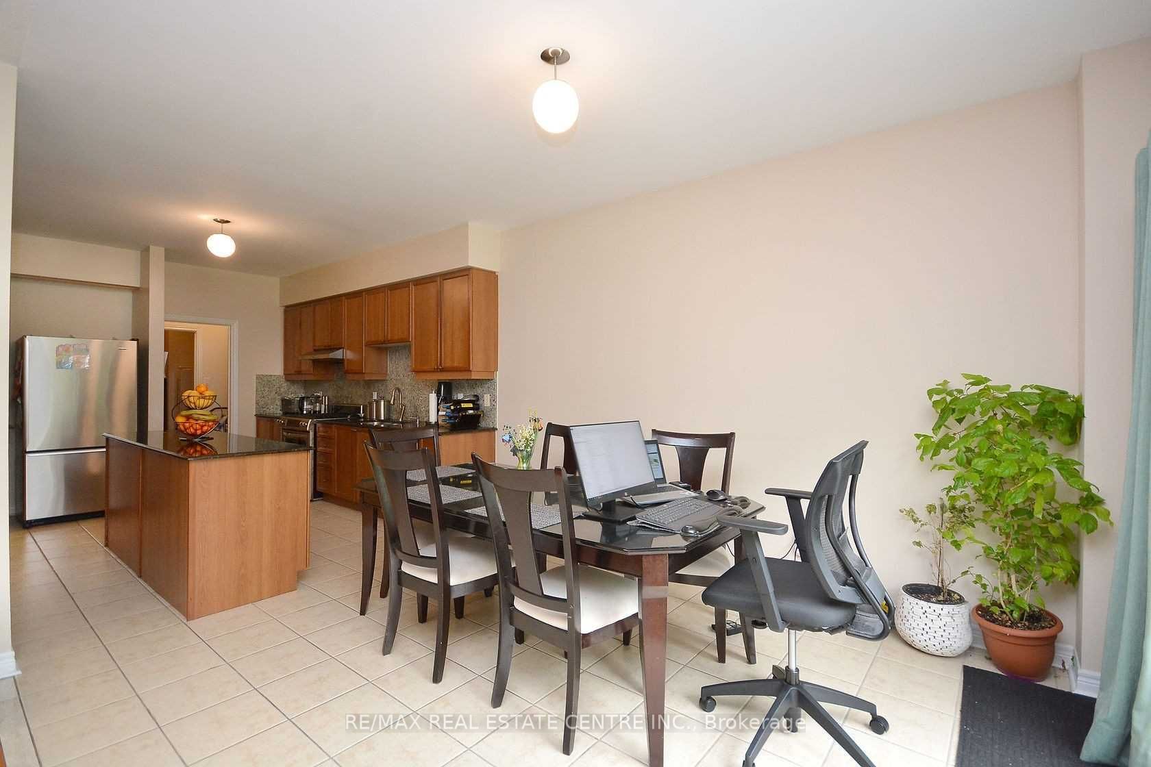 1581 Portsmouth Place